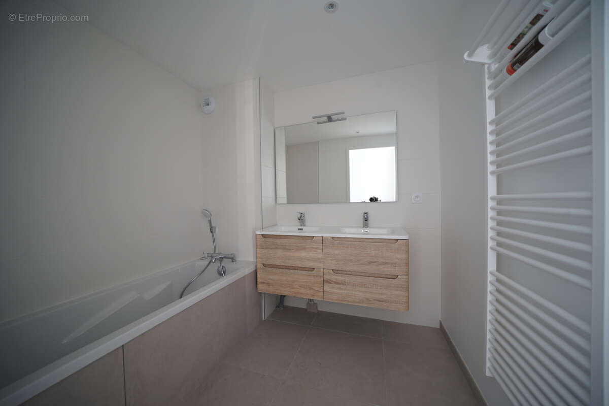 Appartement à MEYLAN