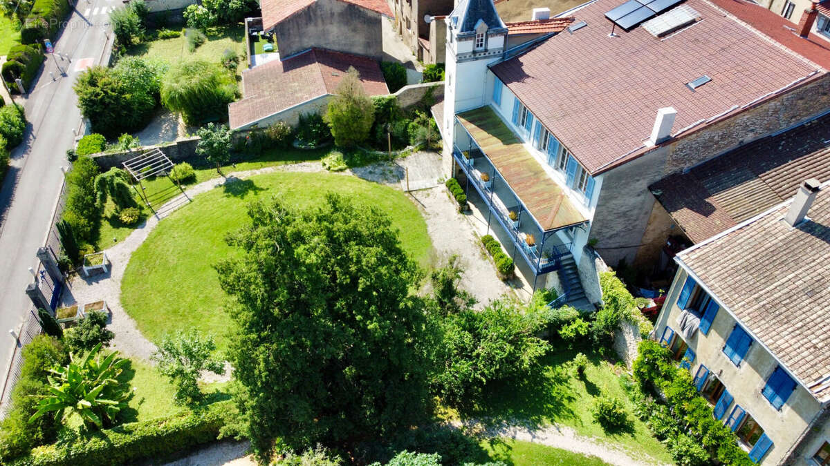 Maison à SAINT-AMOUR