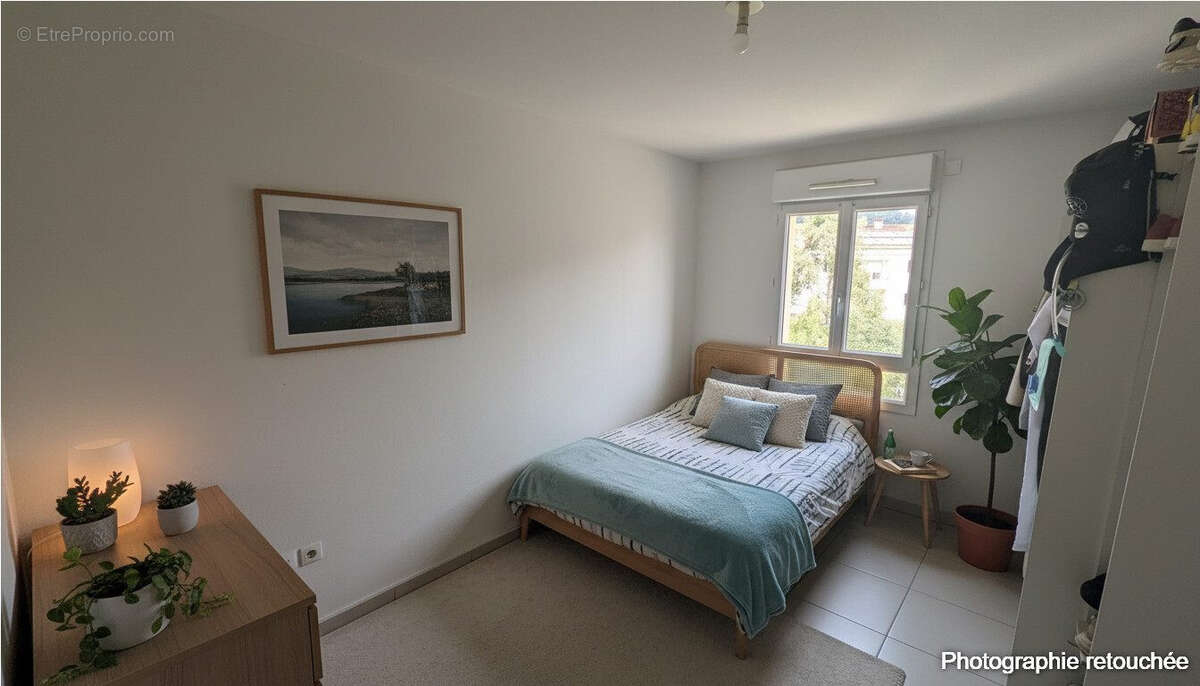 Appartement à LE LUC