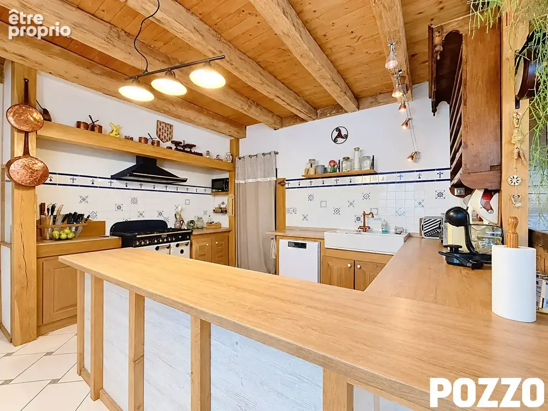 A Vendre - Cherrueix - Maison de caractère 6 pièce(s) 294 m² - photo 7