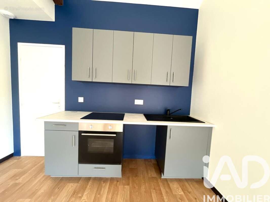 Photo 3 - Appartement à SAINT-JUST-SAINT-RAMBERT