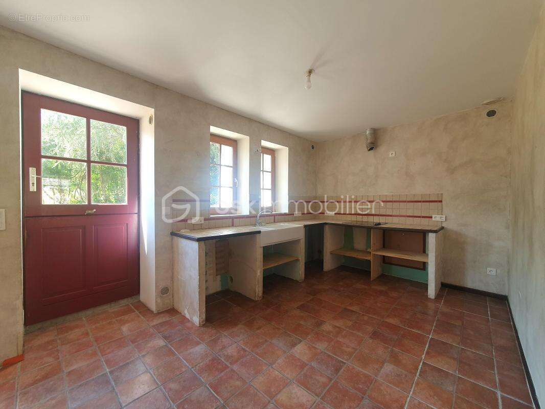 Maison en pierre_ 3 chambres_ garage_ jardin ! - photo 4