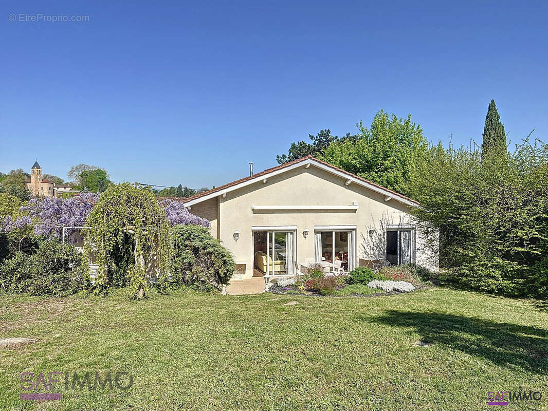 Maison à CURIS-AU-MONT-D&#039;OR