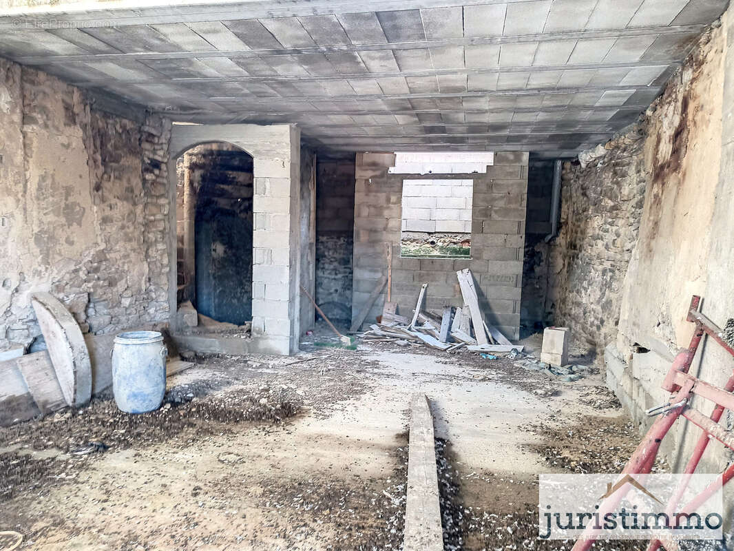 Appartement à BOLLENE