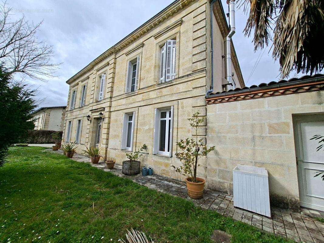 Magnifique domaine avec sa  maison de maître de charme à la française coup de coeur - photo 5