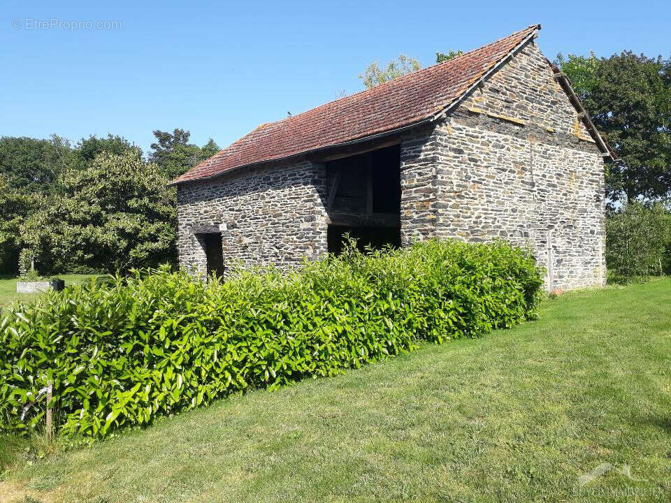 Maison à BALAZE