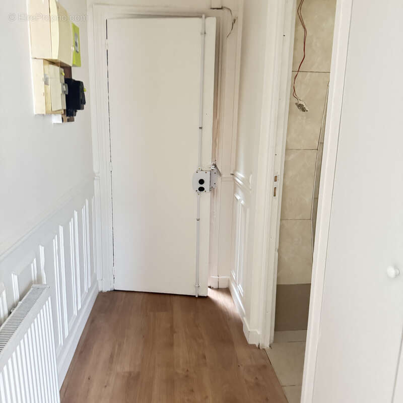 Appartement à AUBERVILLIERS