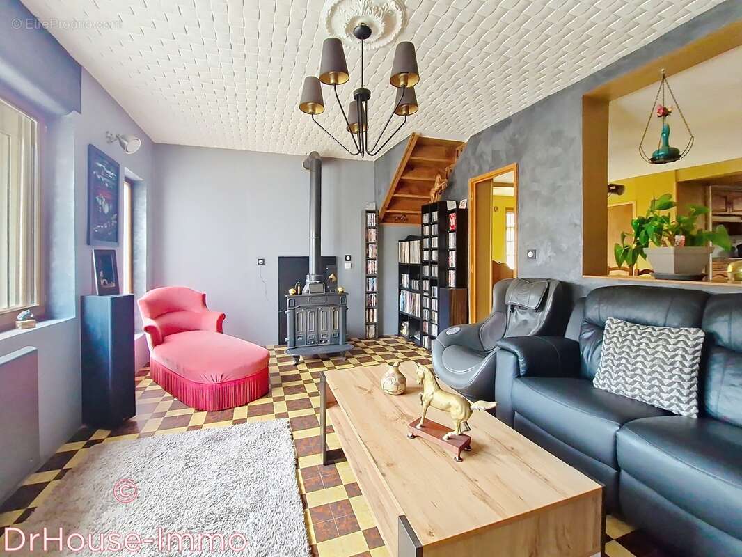 Maison à CREVECOEUR-EN-AUGE