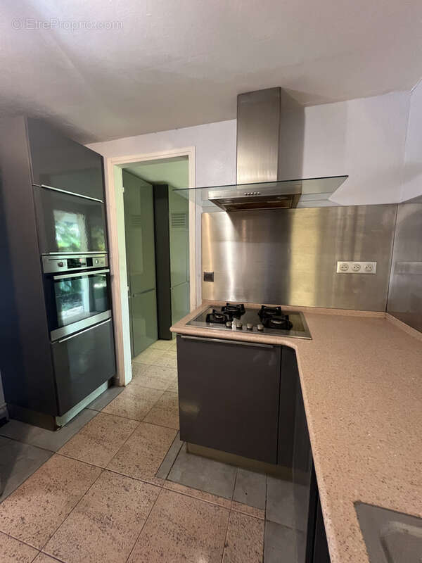 Maison à BAIE-MAHAULT