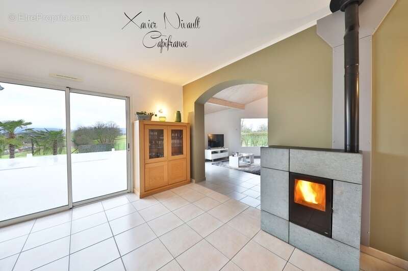 Maison à SAINT-AMOUR