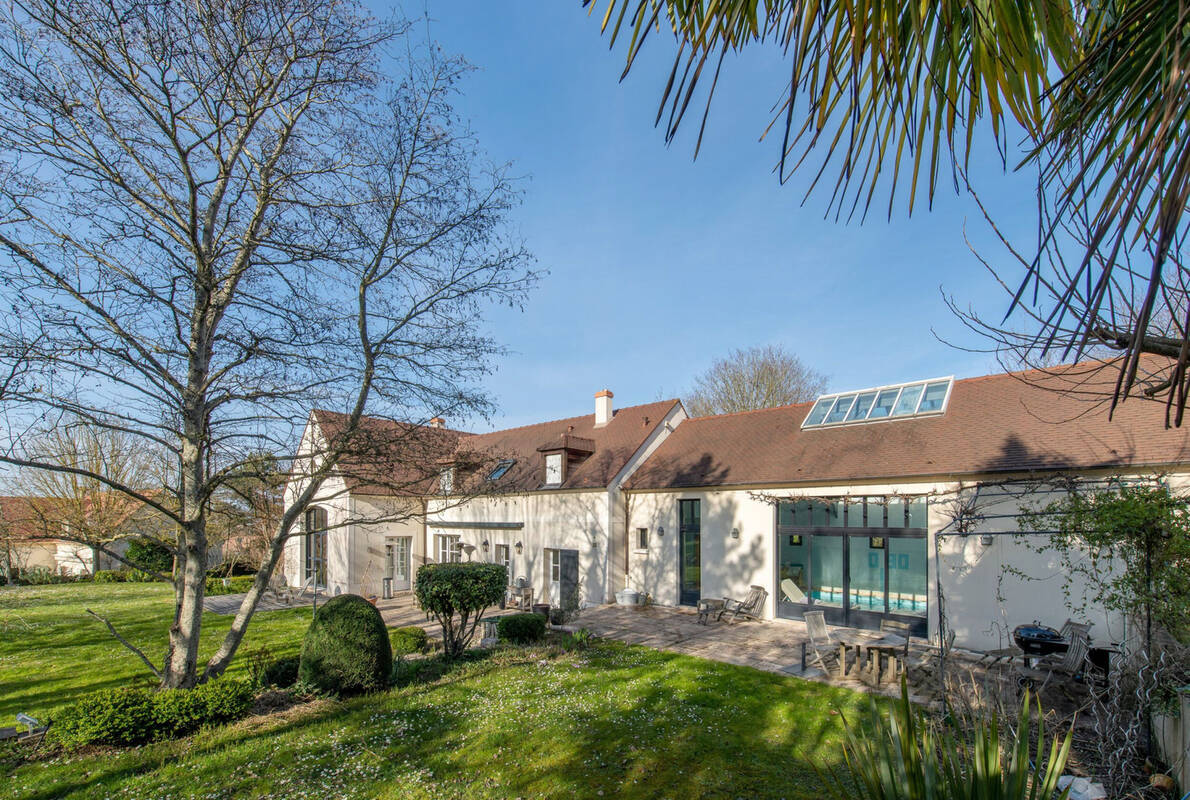 Maison à MORAINVILLIERS