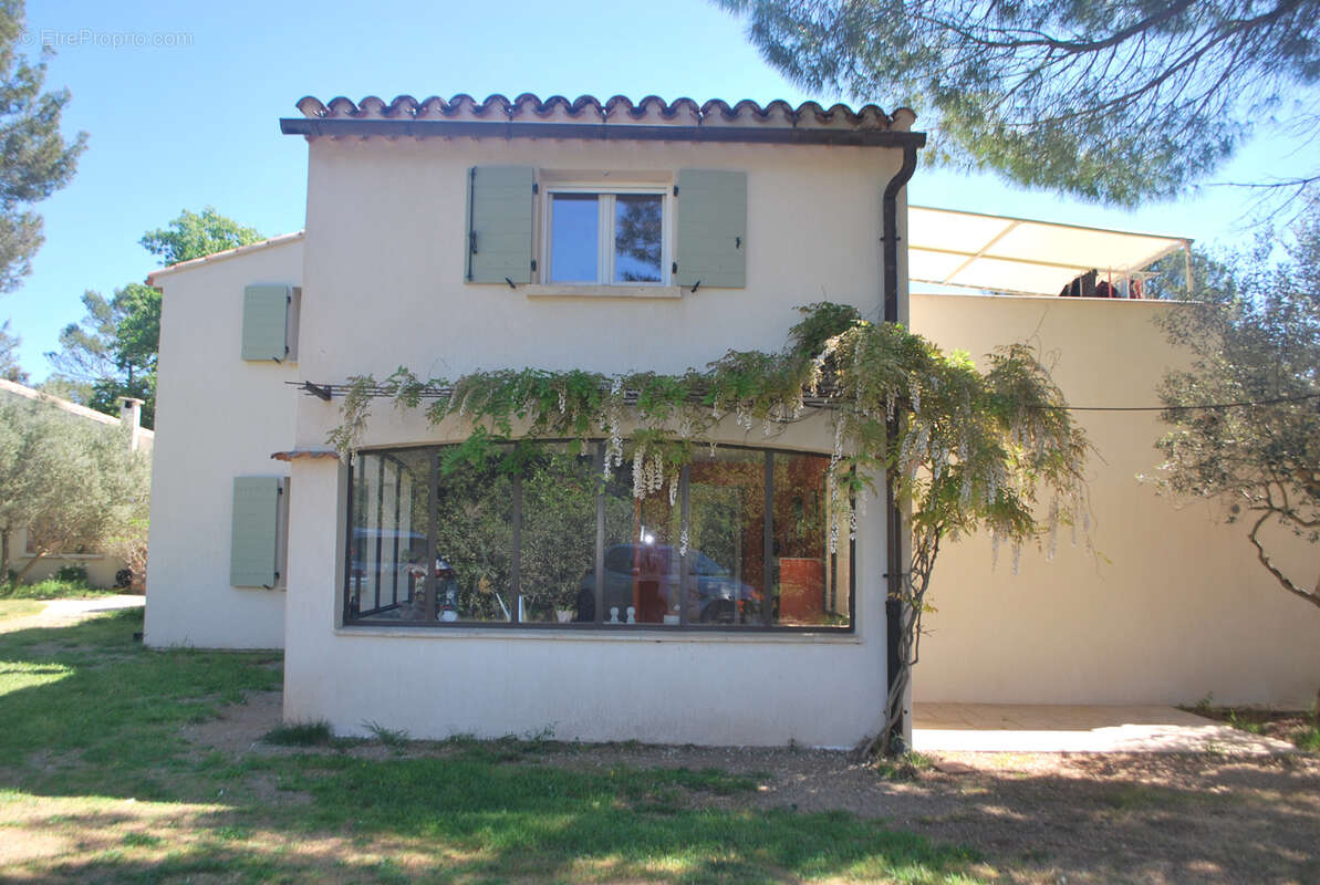 Maison à COTIGNAC