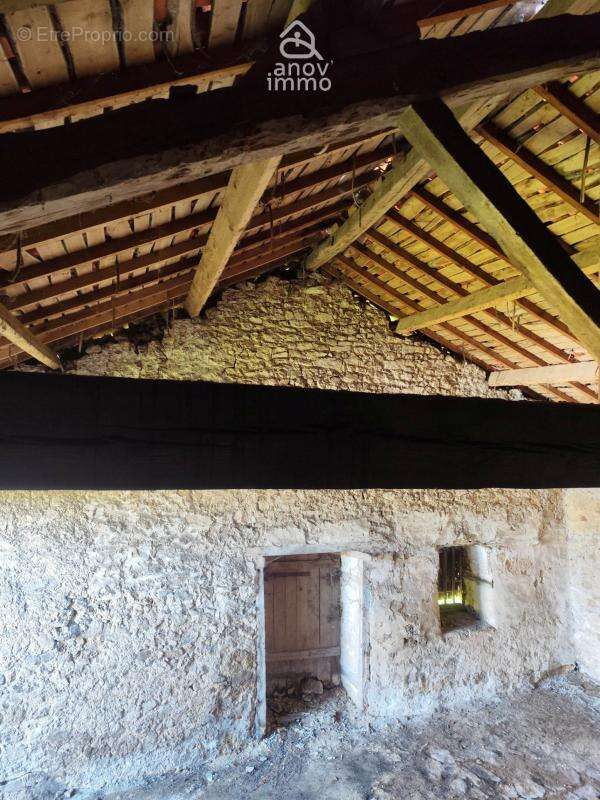 Ensemble immobilier en pierre de taille   Opportunité rare à - photo 12
