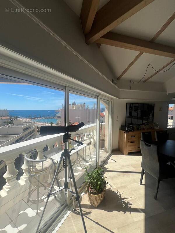 Appartement à SAINT-RAPHAEL