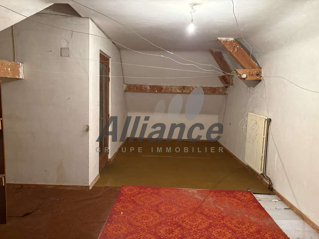 Maison à SAINT-SAUVEUR