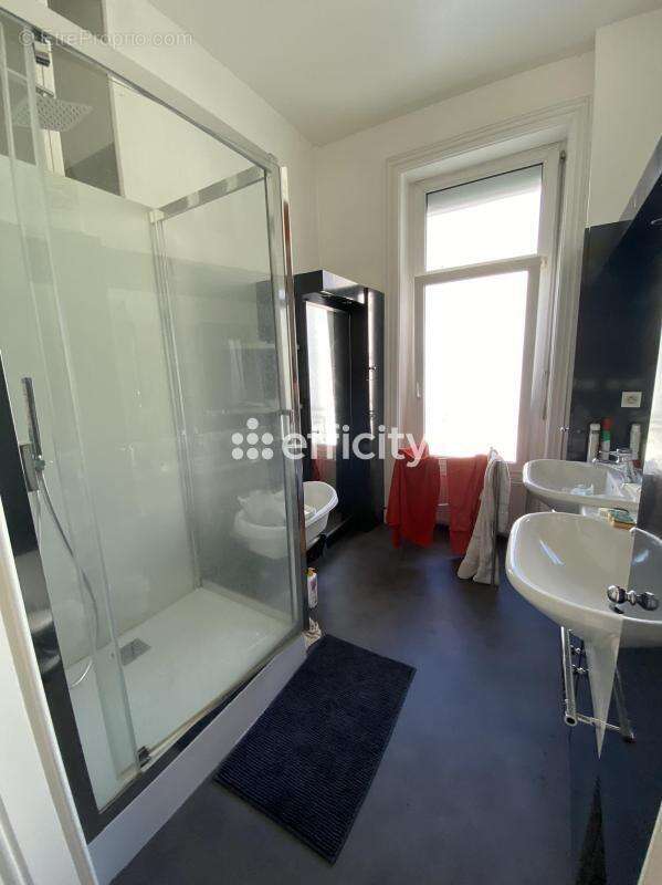 Maison à SAINT-ETIENNE