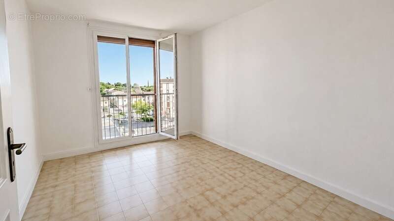 Appartement à SALON-DE-PROVENCE