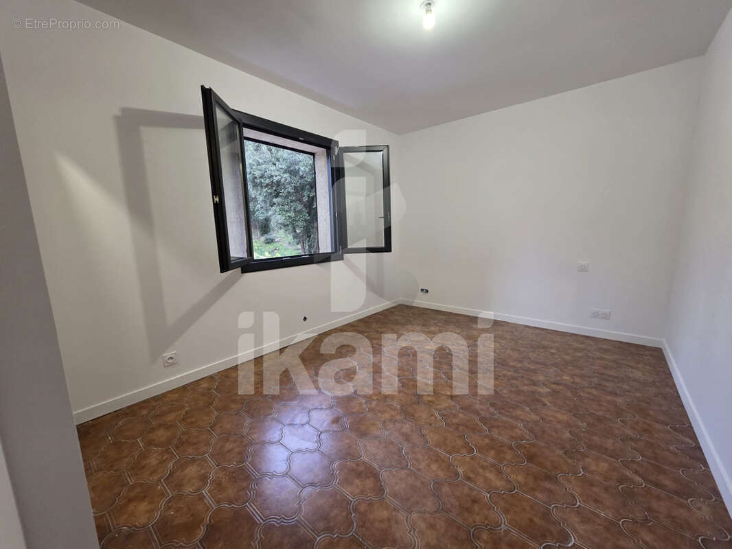 Maison à SAINT-MANDRIER-SUR-MER