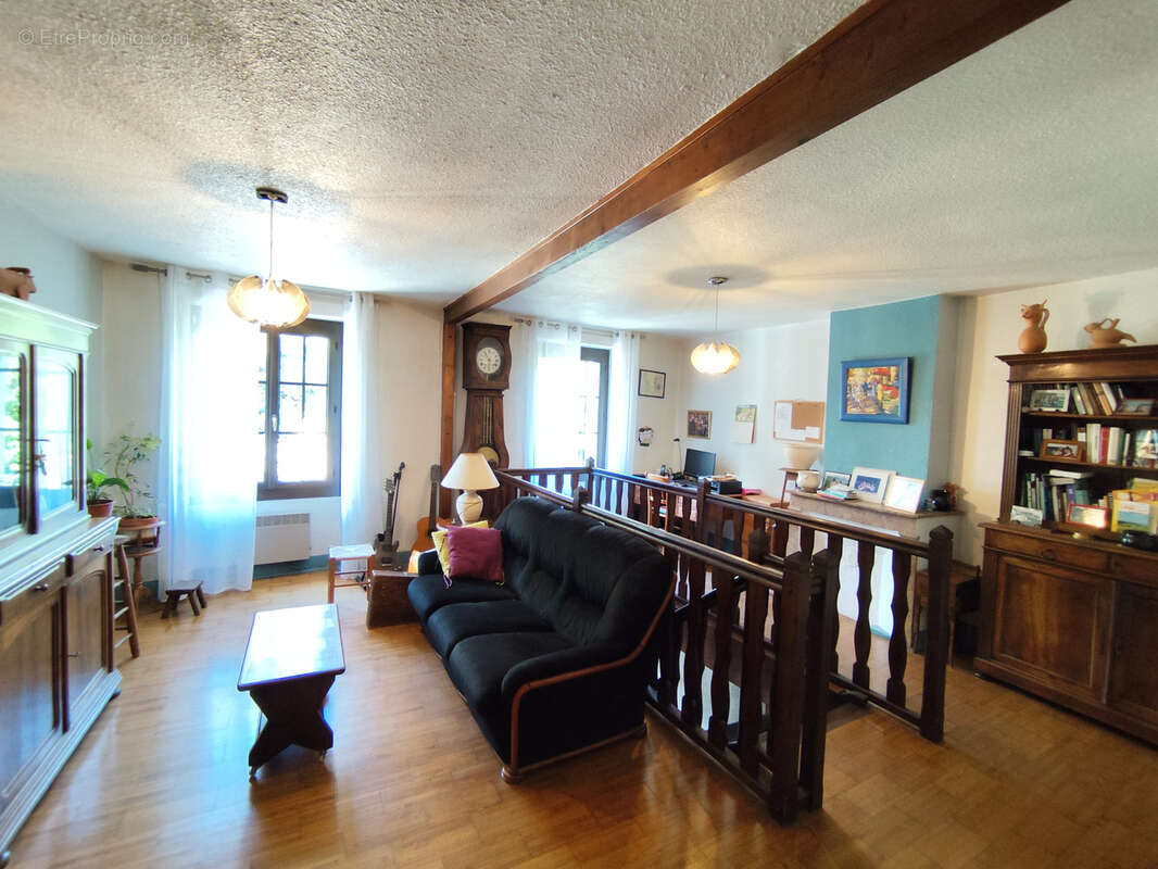 Maison à SAINT-MARTIN-LA-PLAINE