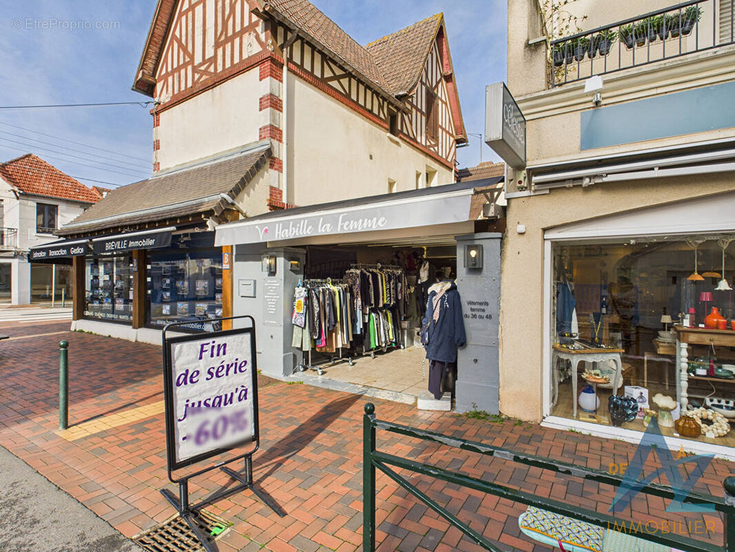 Commerce à CABOURG