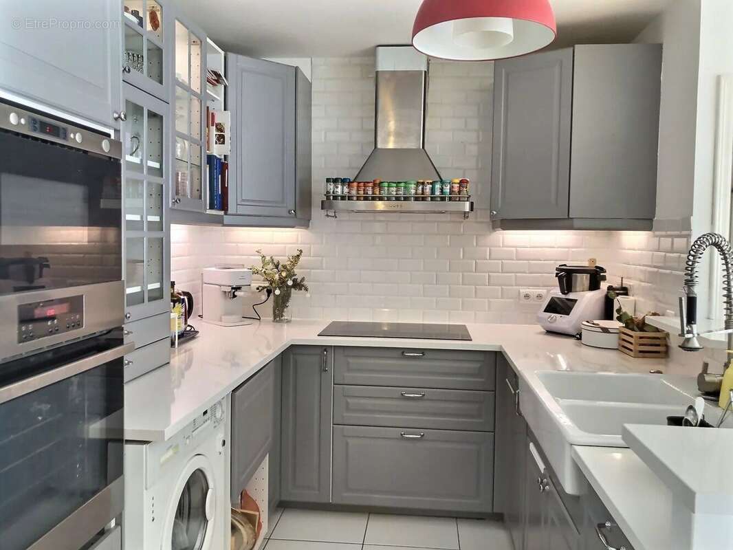 Appartement à ASNIERES-SUR-SEINE