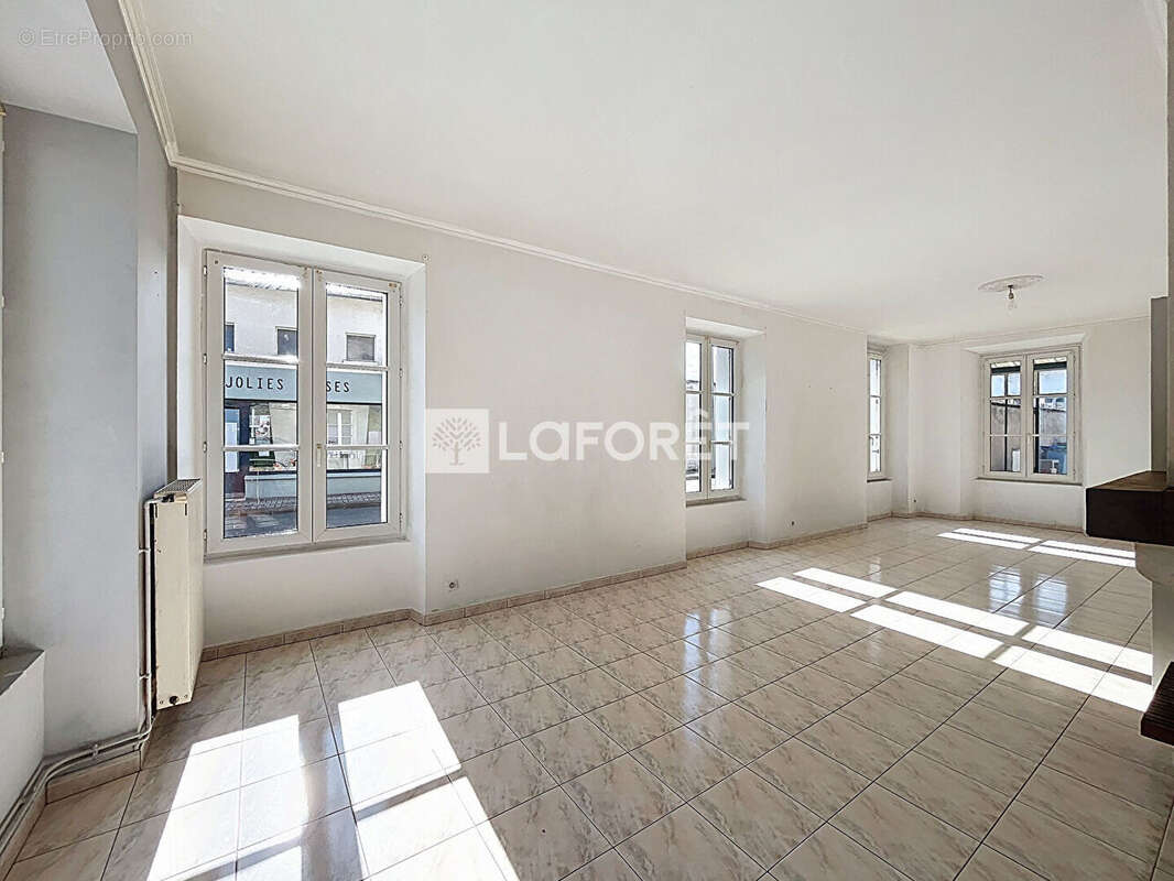 Appartement à JANVILLE