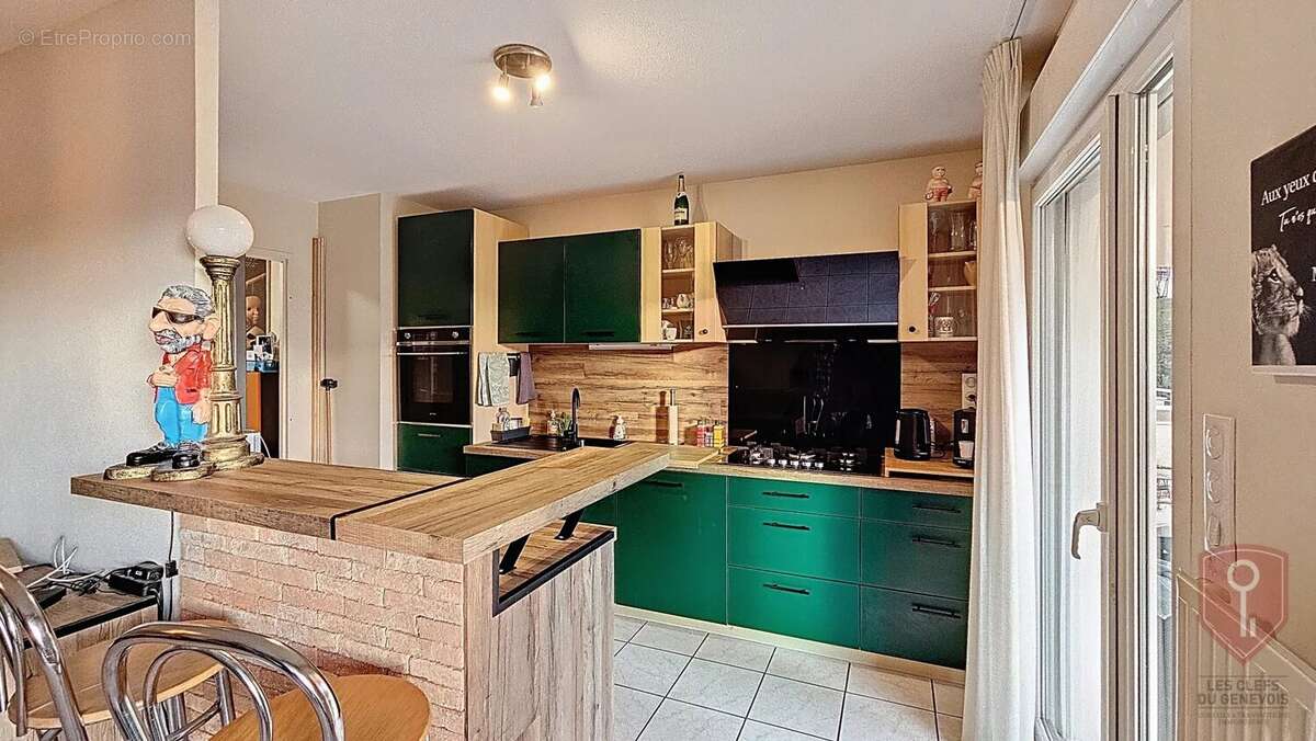 Appartement à VETRAZ-MONTHOUX