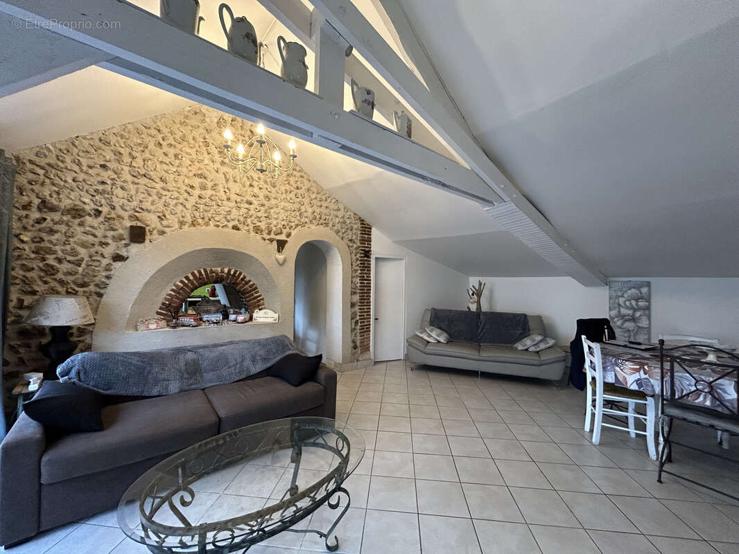 Maison 175 m² à Champs  - photo 10