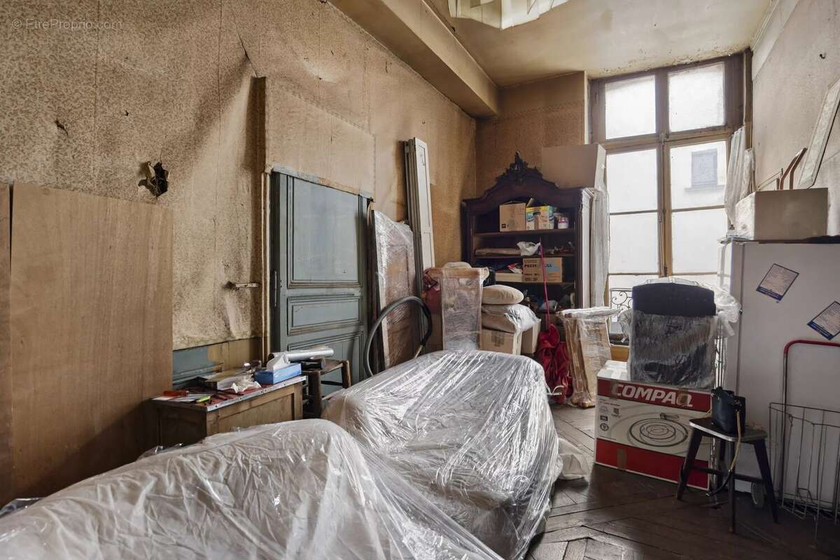 Appartement à PARIS-4E