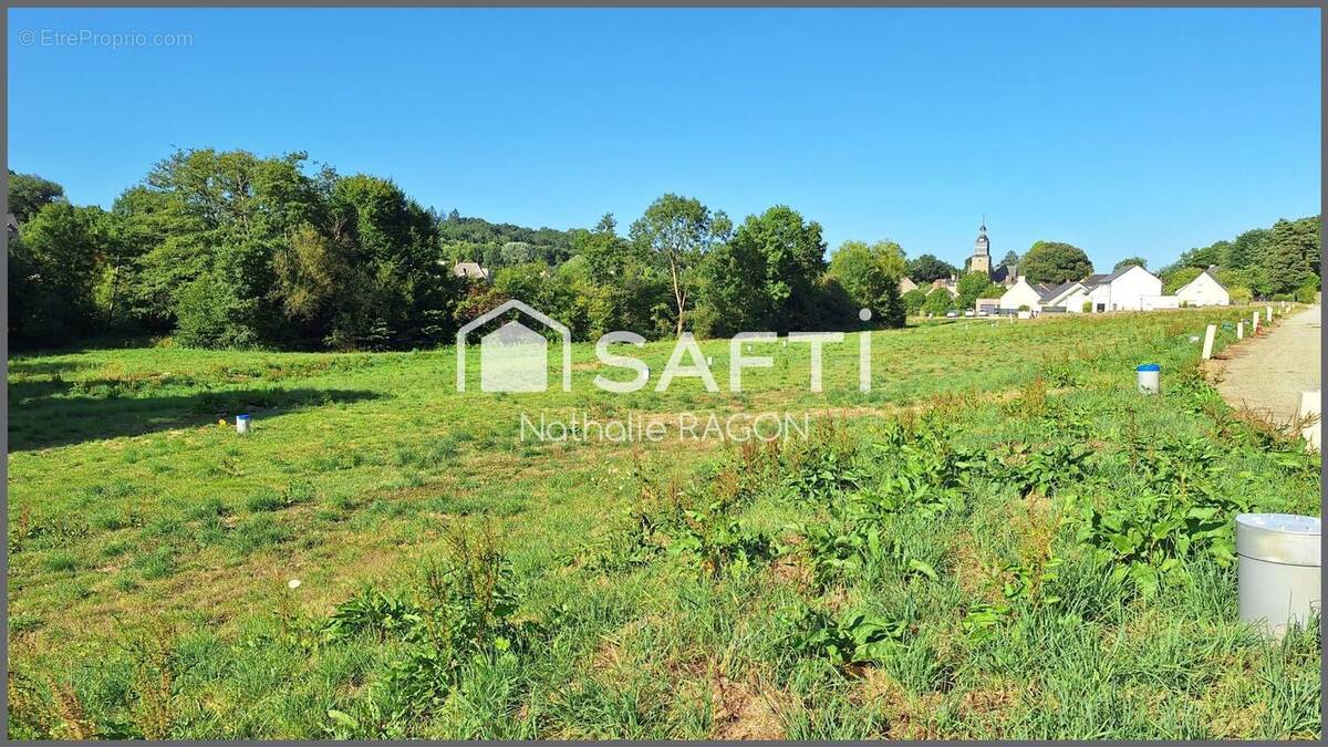 Photo 1 - Terrain à MONTREUIL-SOUS-PEROUSE