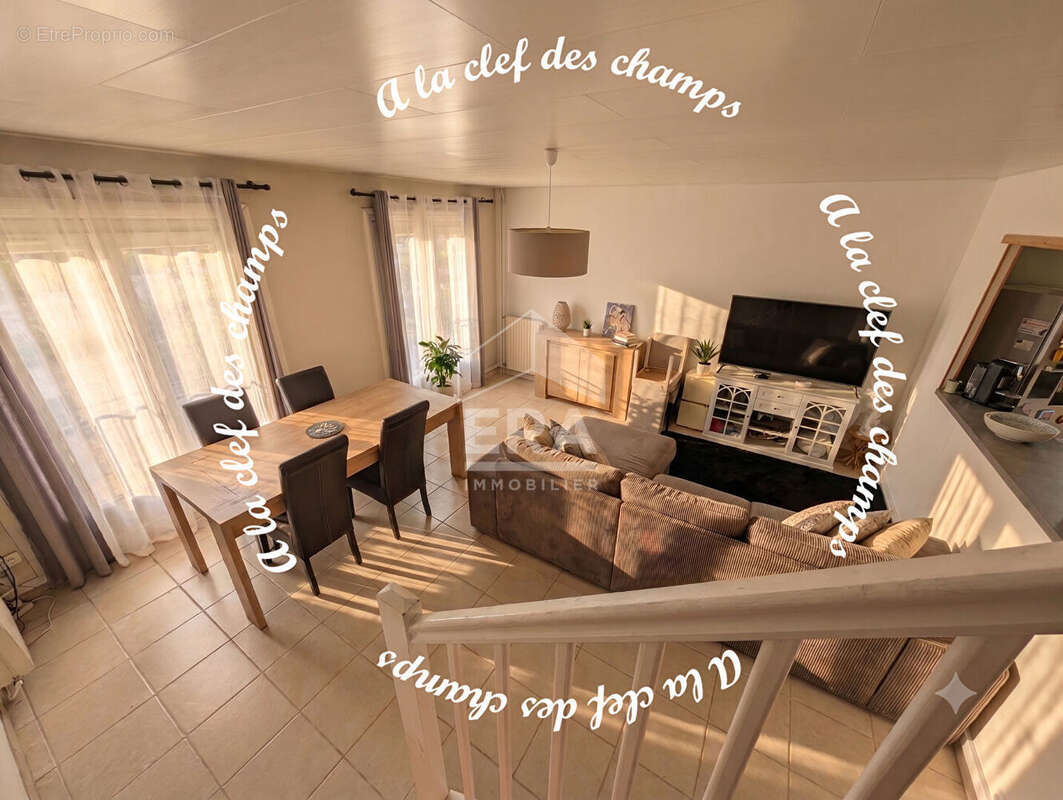Maison à MAUREPAS