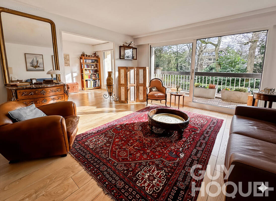 Appartement à VERSAILLES