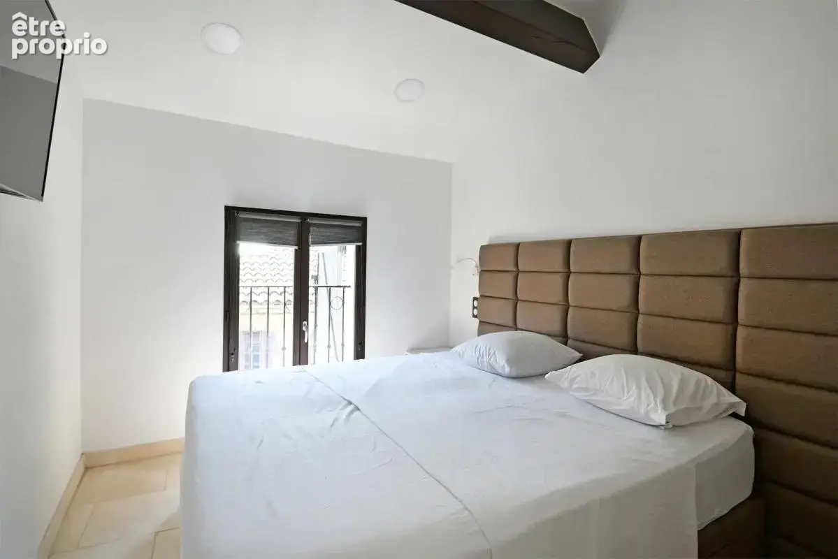 Avignon intra-muros – Immeuble de rapport rénové, de 8 logements, vendu entièrement meublé - photo 15