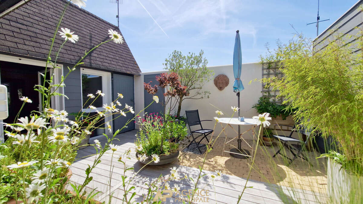 Maison à LA ROCHELLE