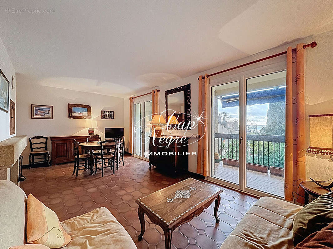 Appartement T2 vue mer à vendre Cavalière Le Lavandou - Résidence Les Girelles - photo 4