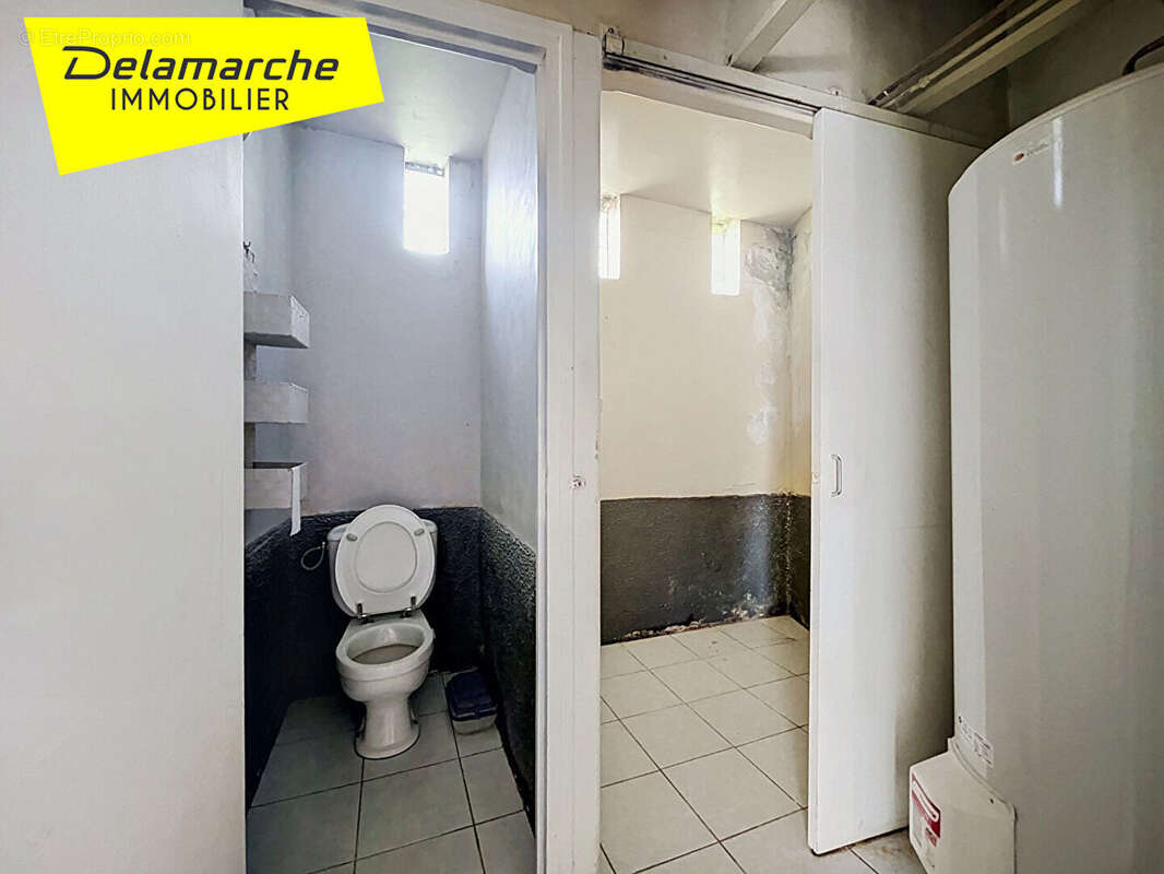À VENDRE  COMMERCE avec fort potentiel dans le bourg de Hambye - photo 7