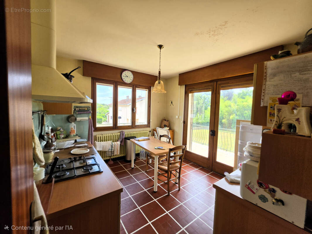 Vonnas   Maison familiale de 121,20 m2 sur terrain constructible de 2 285 m2 - photo 6