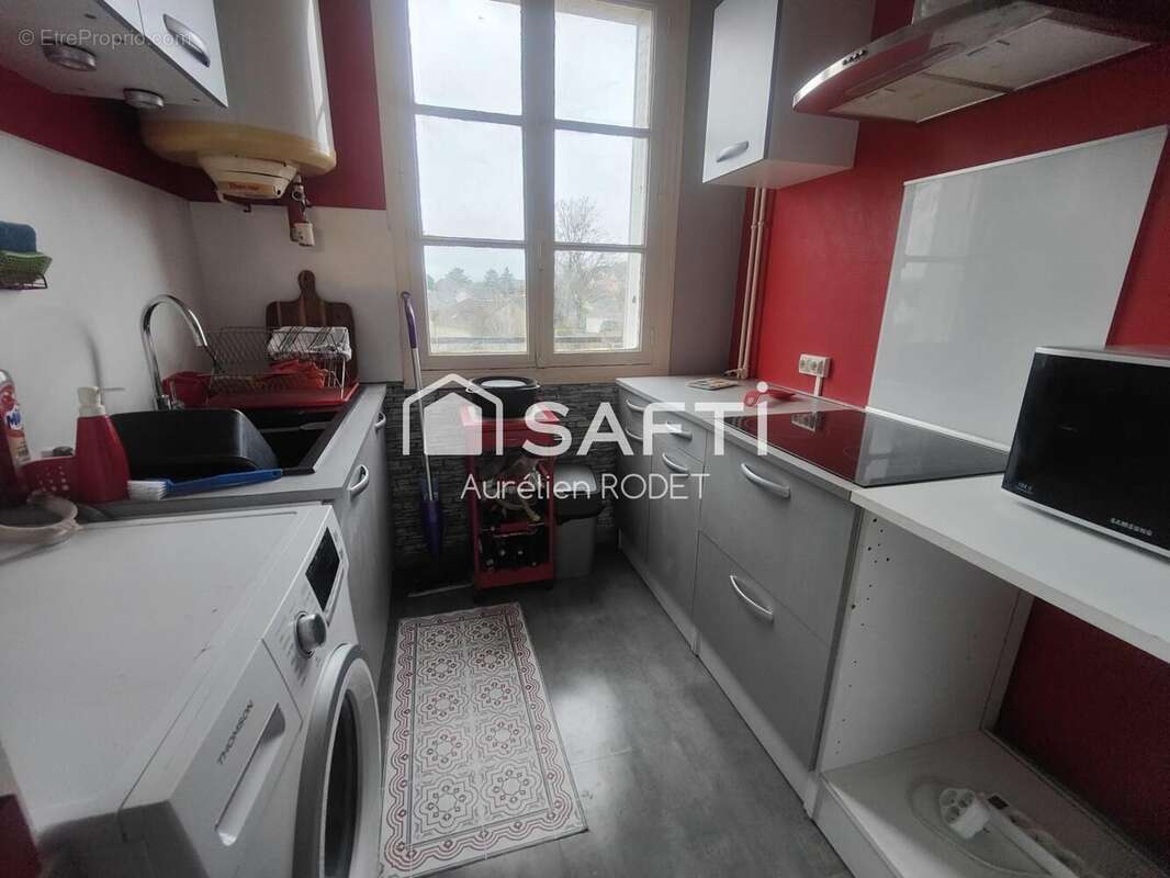 Appartement 57 m² à Saint-Florent-Sur-Cher  - photo 4