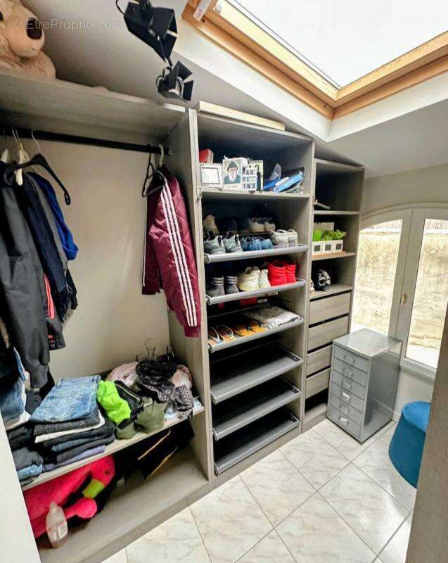 Maison à VILLENEUVE-LES-BEZIERS