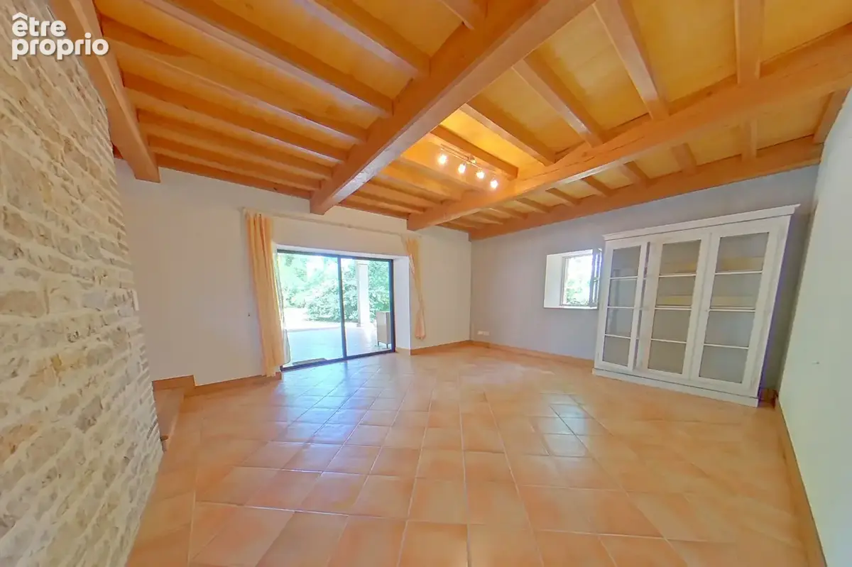 A 5 min de Caussade, ensemble immobilier en pierre. Charme, volumes et fort potentiel - photo 8