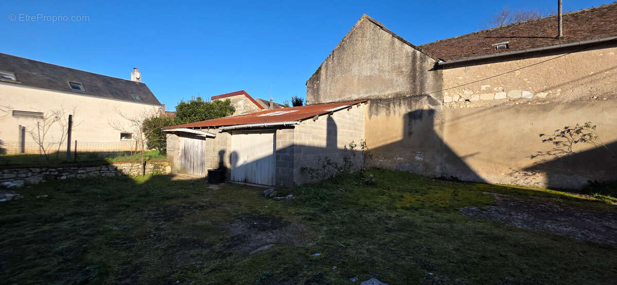 Maison à TOURNON-SAINT-MARTIN