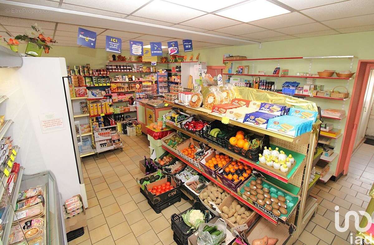 Photo 4 - Commerce à VILLERMAIN