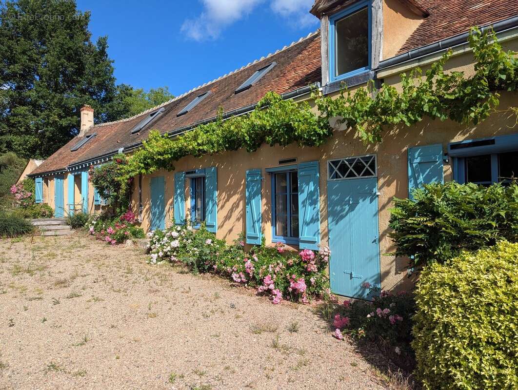 Maison 180 m² à Le Magny  - photo 8