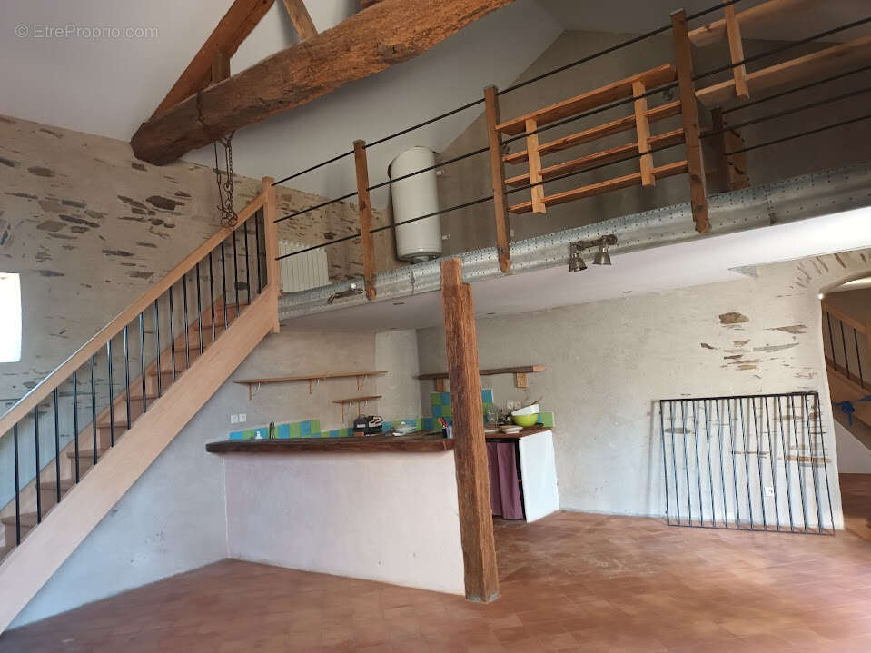 Maison à VILLARDONNEL