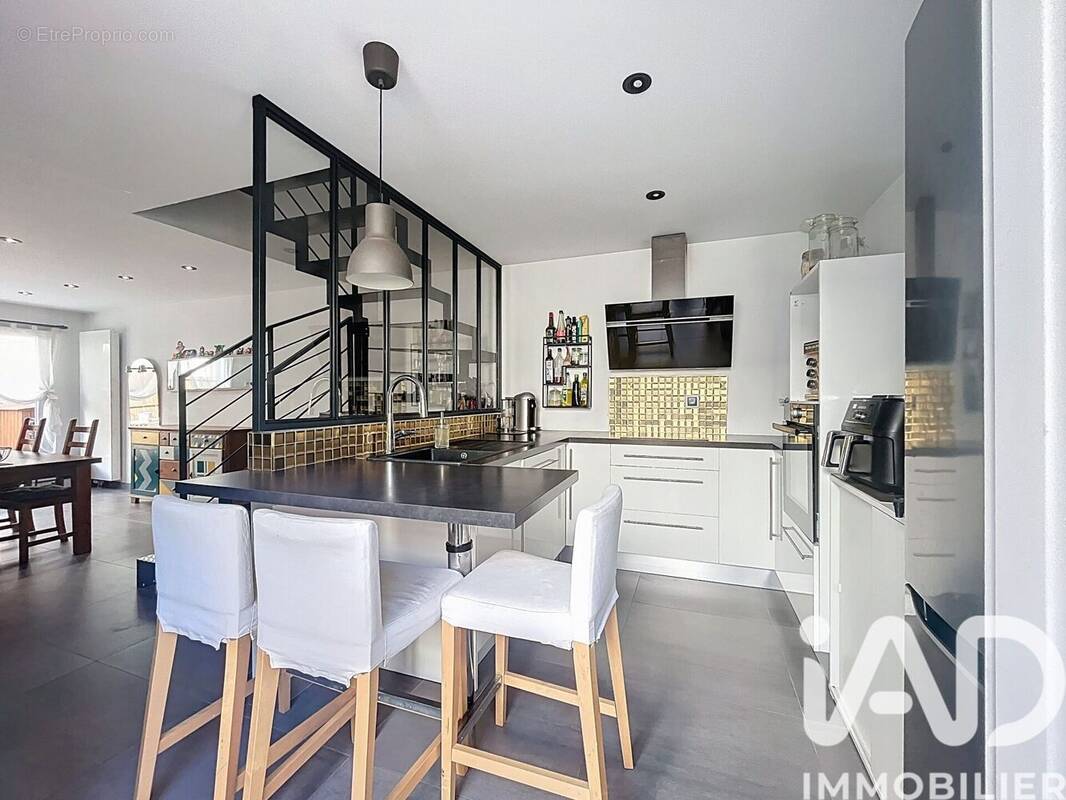 Photo 1 - Maison à TOURS