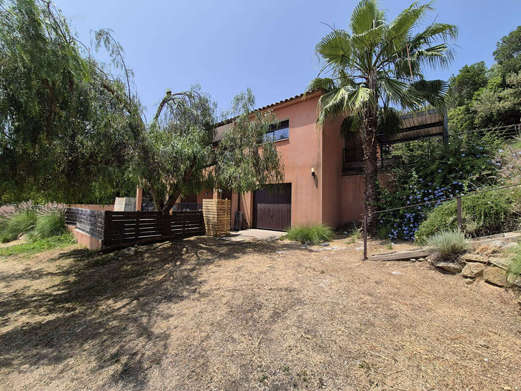 Maison à CALCATOGGIO