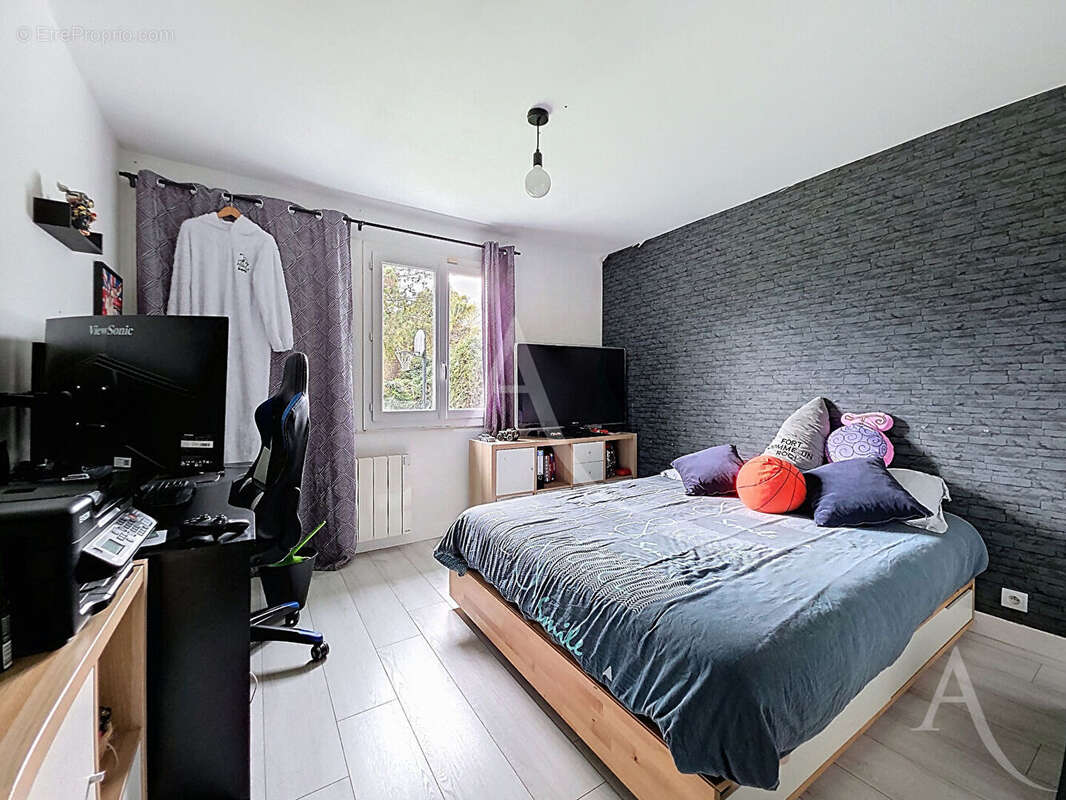 Maison de plain-pied 4 pièces avec sous-sol total et terrain de 650 m² à Rosny-sur-Seine - photo 7