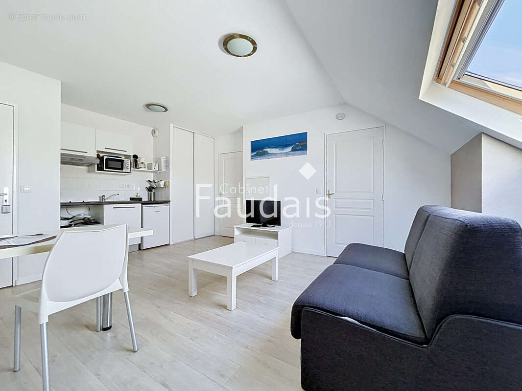 Appartement à GRANDCAMP-MAISY