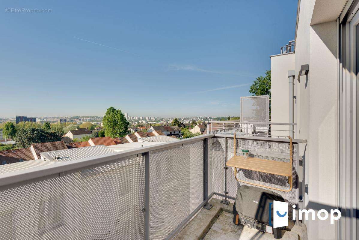 Appartement à ROSNY-SOUS-BOIS