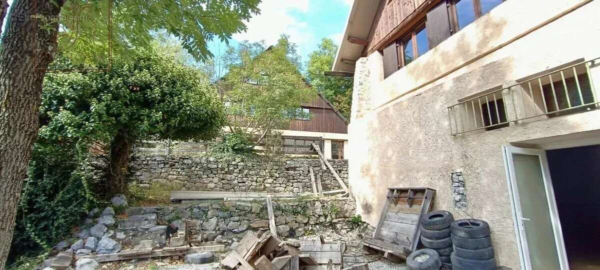 Appartement à SAINT-MARTIN-D&#039;ENTRAUNES